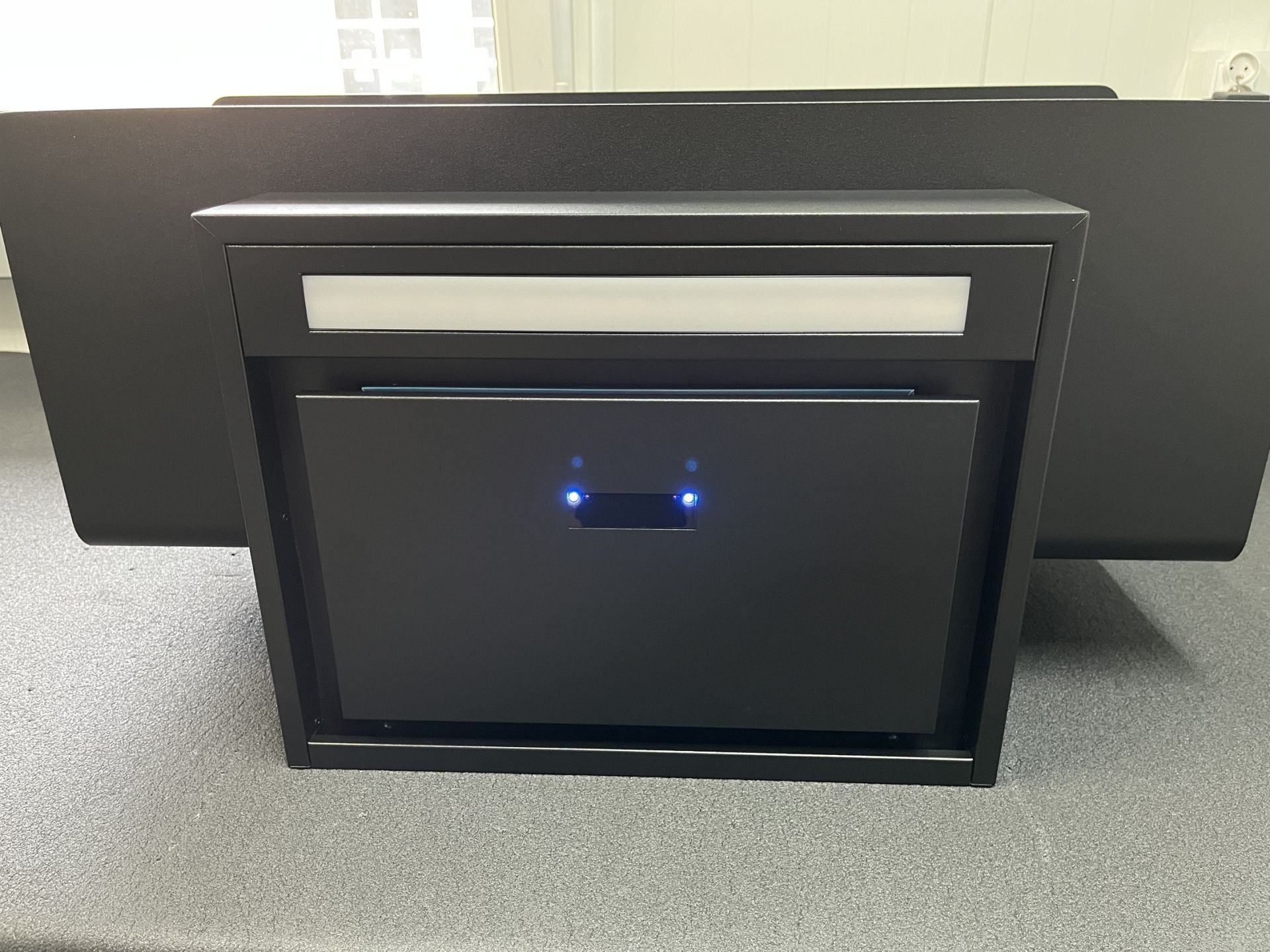 C-Shelf Black-Black OUTLET